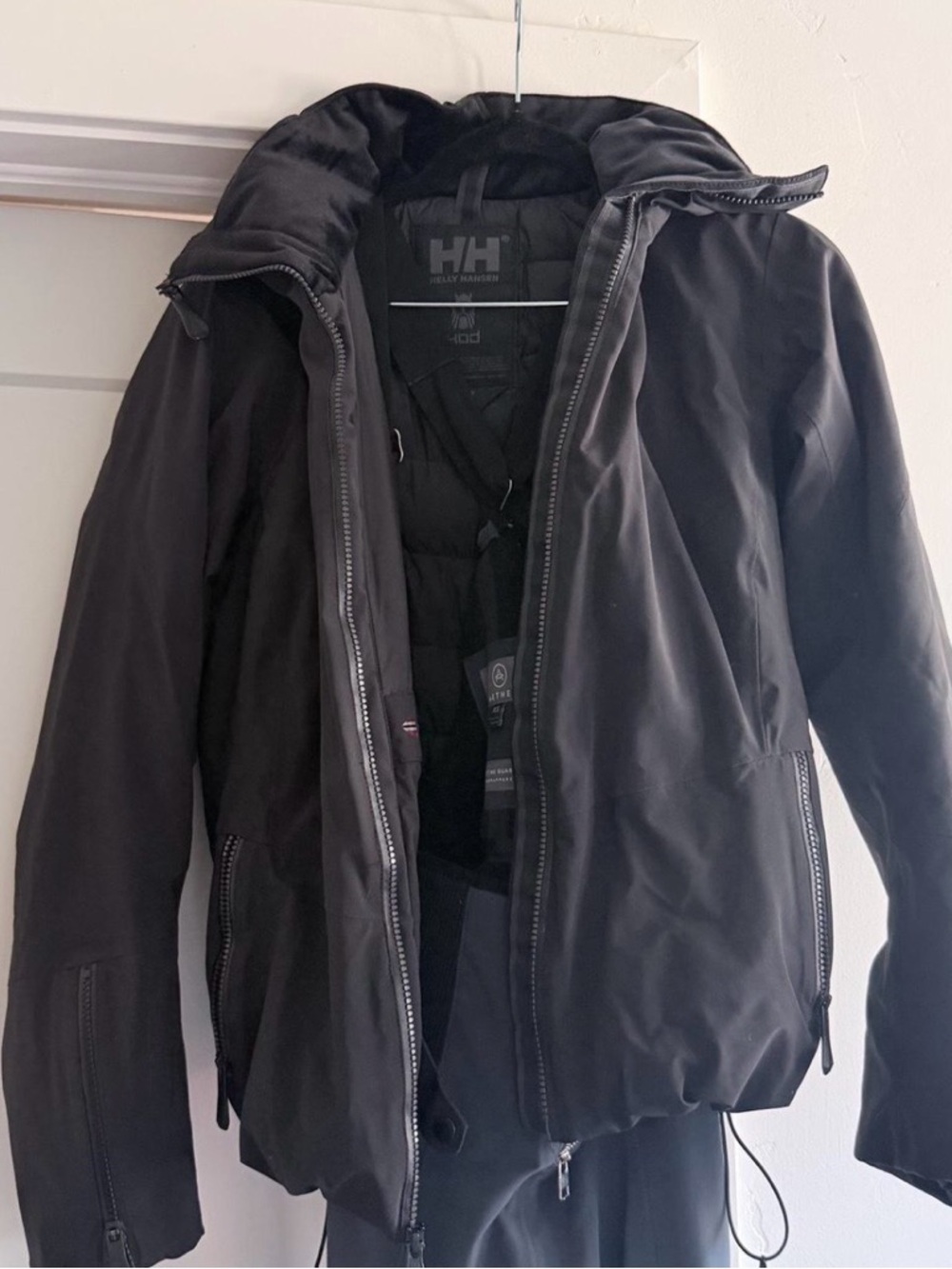 Helly Hansen Black Hooded Insulated Puffer Jacket